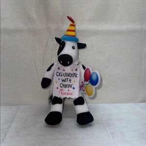 2019 Chick-fil-A Birthday Party Cow Celubrate With Chikin Plush Like New 10"